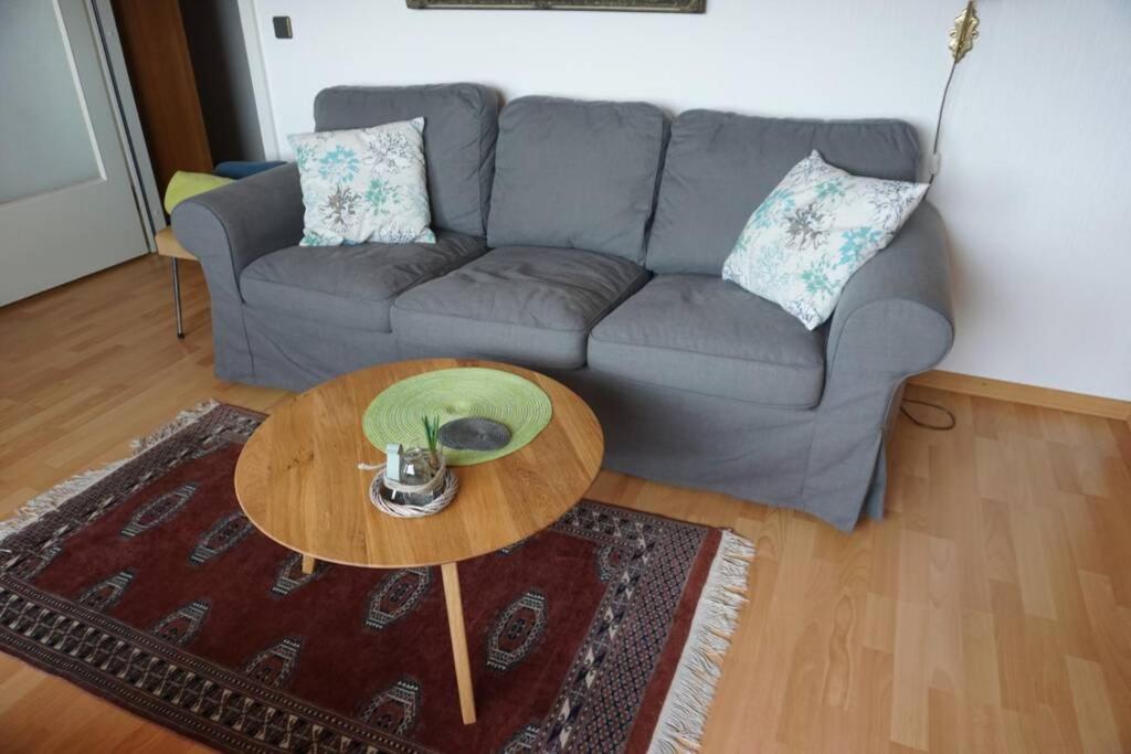 Apartment Mit Sonnenbalkon *
